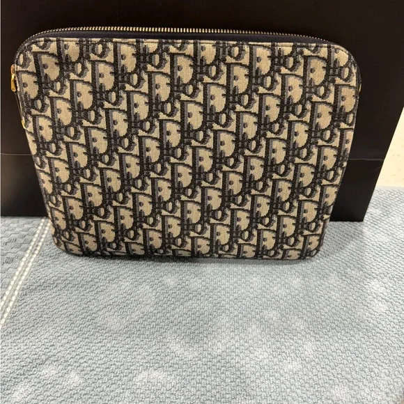 Christian Dior Saddle Cloth Clutch Bag - Picture 2 of 10